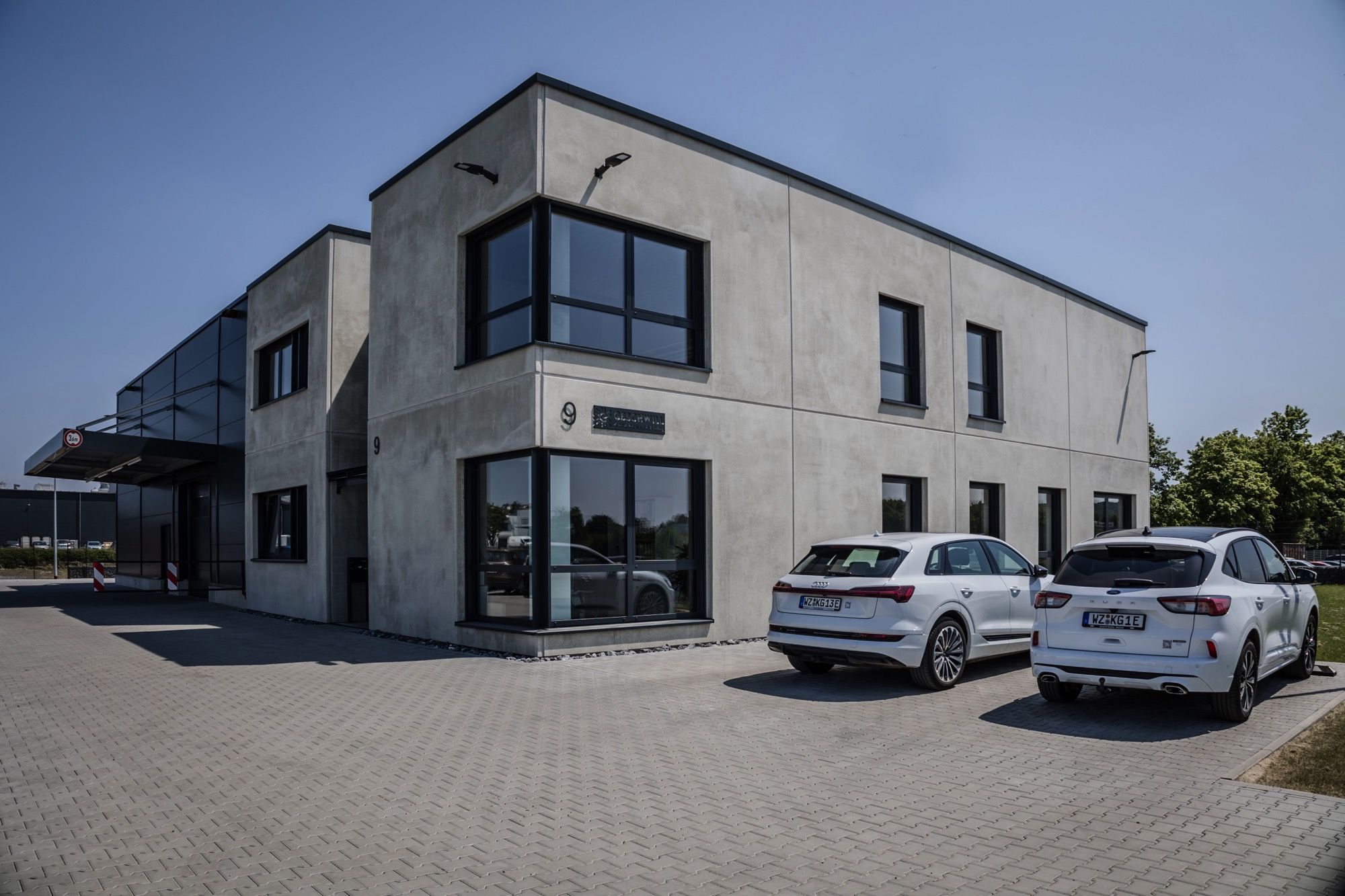 Neubau eines schlüsselfertigen Büros + Lagerfläche in Lahnau - Kläs Bauunternehmen